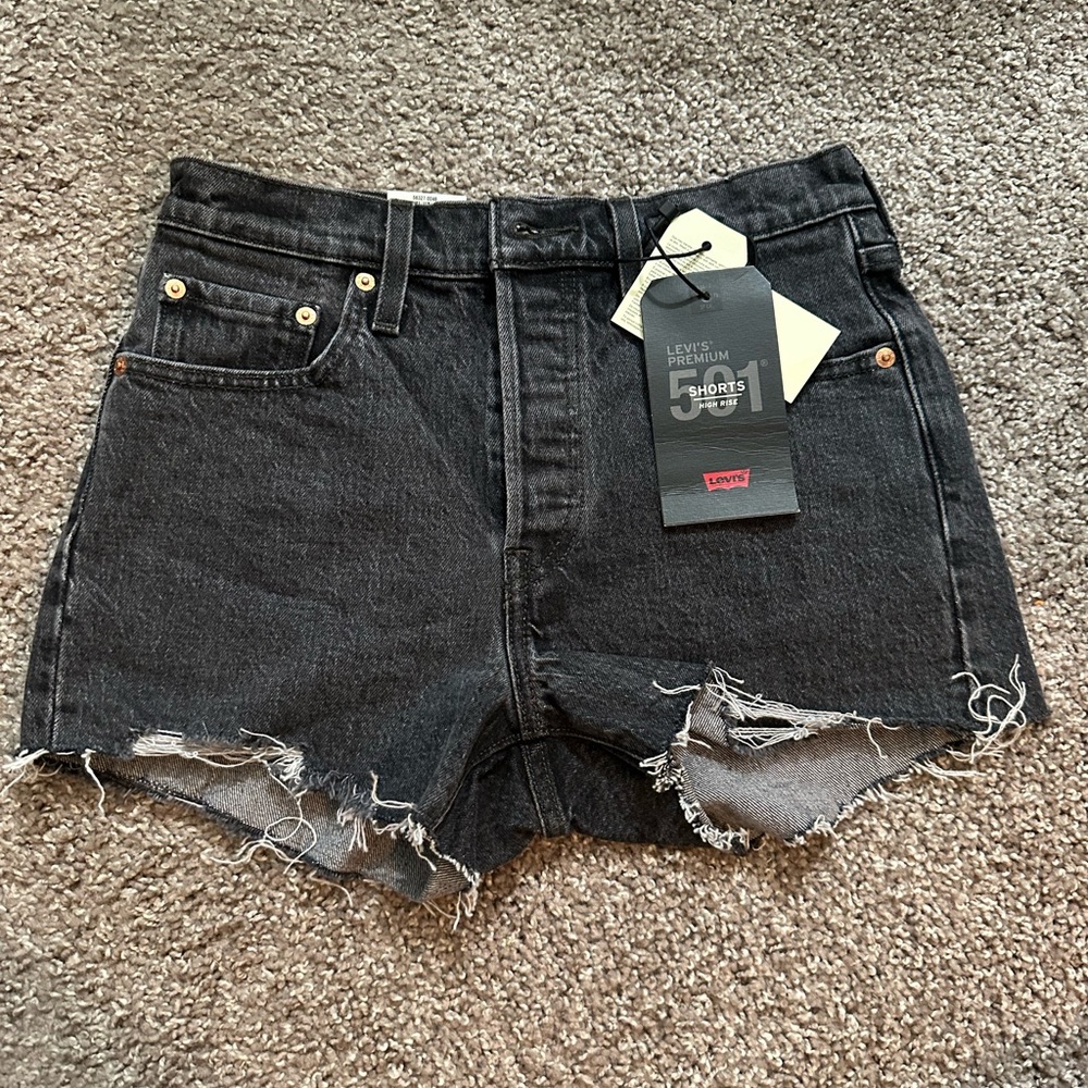Levi’s high rise shorts
